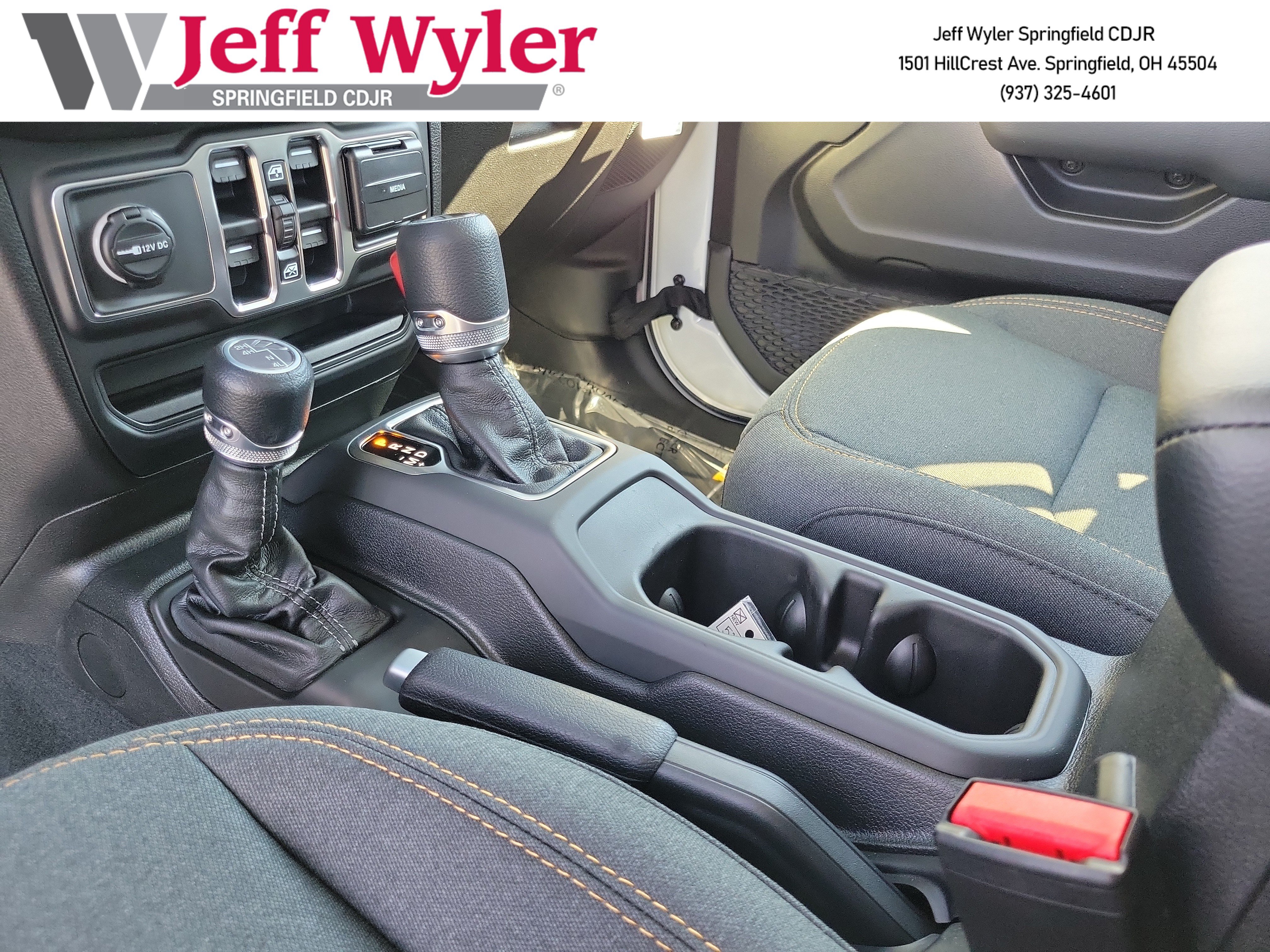New 2026 Jeep Gladiator Sport AWD/4WD image 13