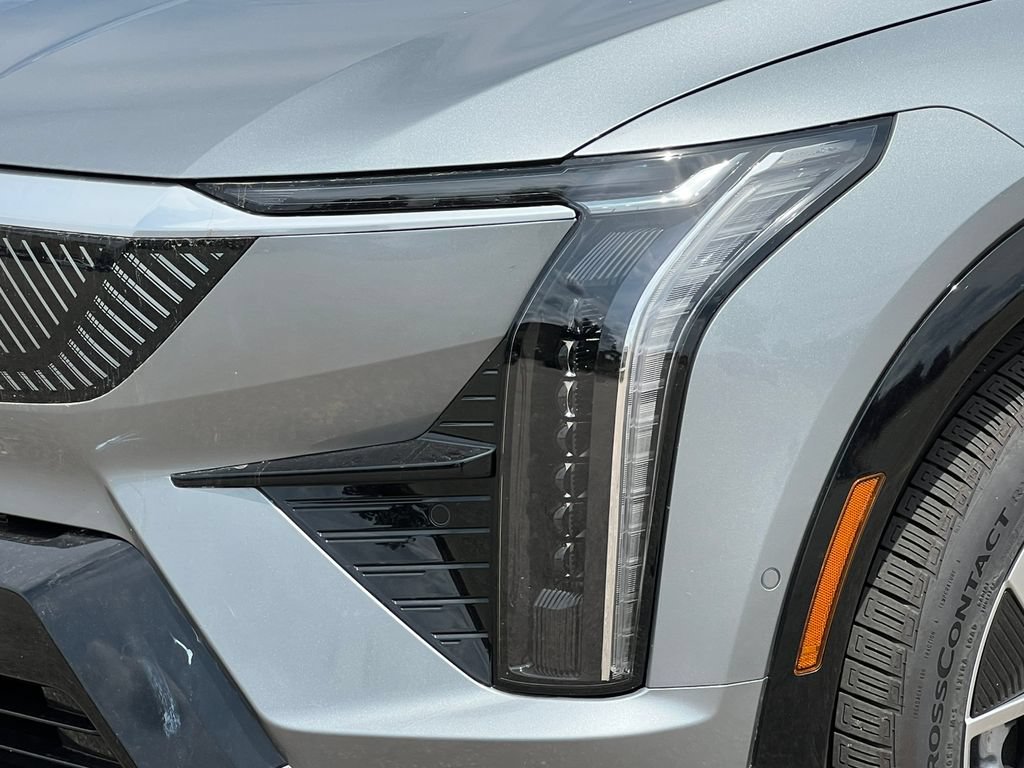 New 2026 Cadillac Optiq Luxury 1 AWD/4WD image 38