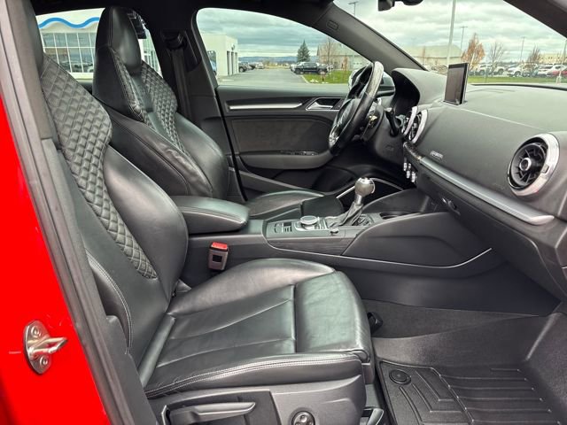 Used 2018 Audi RS 3 w/ Technology Package image 23