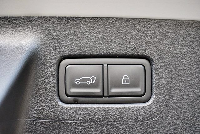 New 2026 Hyundai Santa Fe Limited AWD/4WD image 18