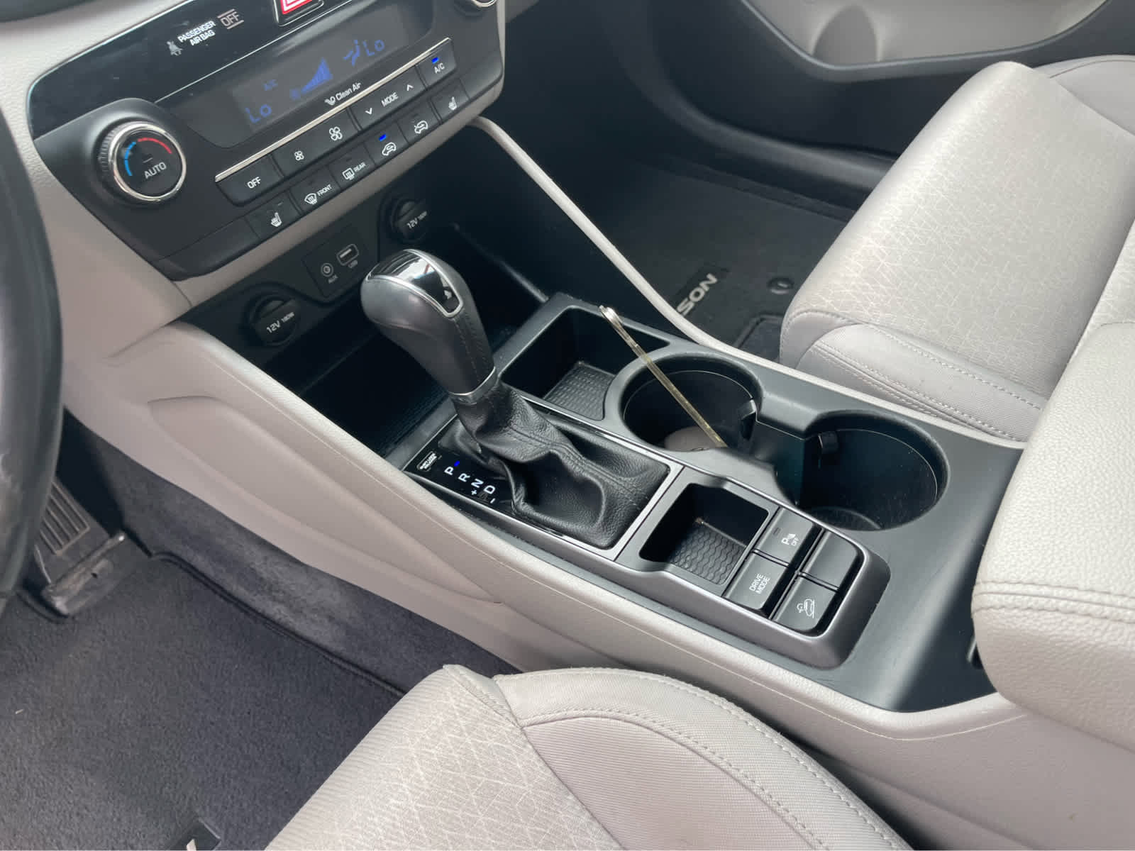 Used 2017 Hyundai Tucson Value FWD image 17