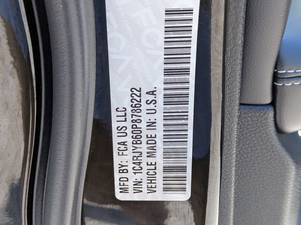 Used 2023 Jeep Grand Cherokee 4WD 4xe image 34