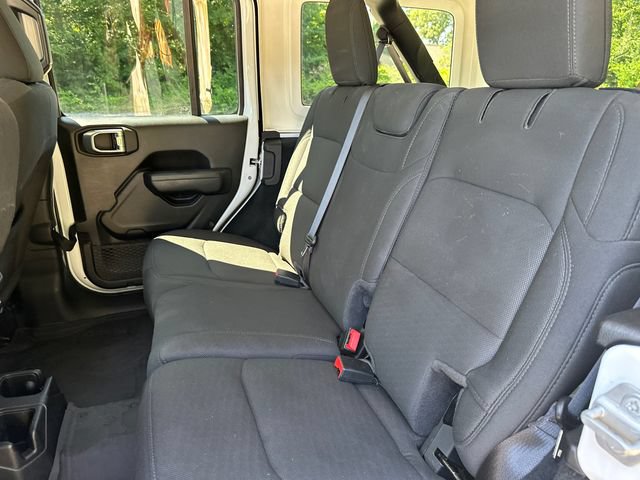 Used 2022 Jeep Wrangler Unlimited Sport AWD/4WD image 17