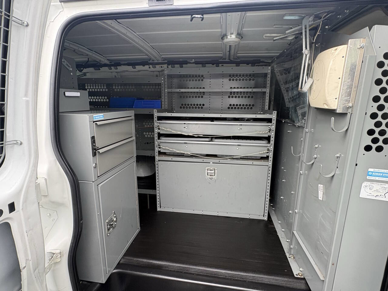 Used 2013 Chevrolet Express 2500 RWD image 21