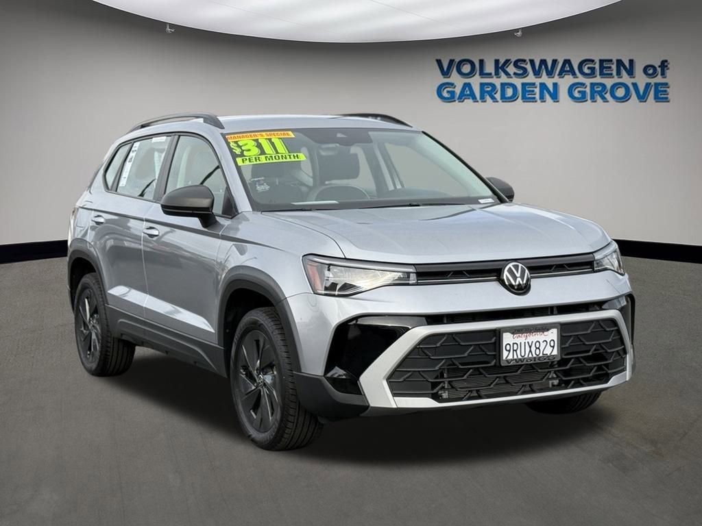 Used 2025 Volkswagen Taos S image 2