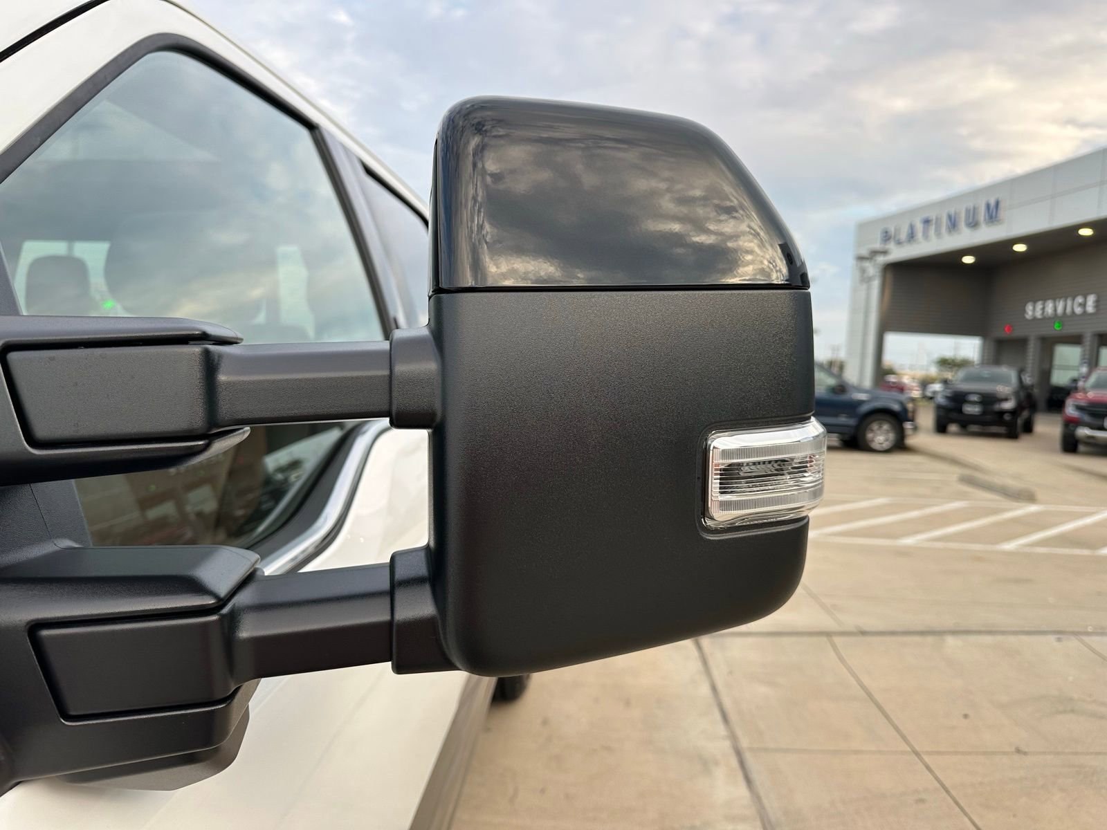 New 2026 Ford F250 King Ranch w/ FX4 Off-Road Package image 8