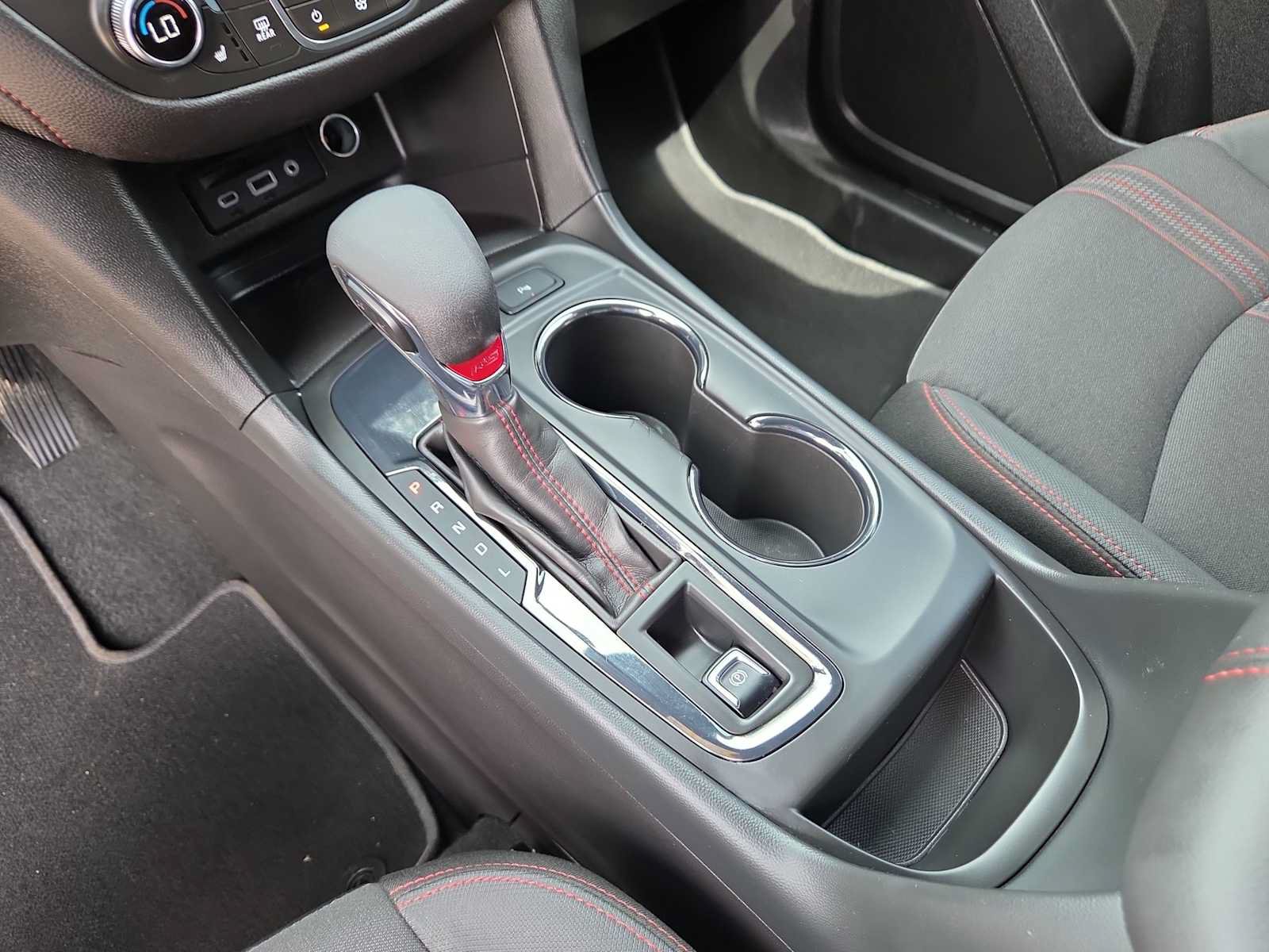 Used 2024 Chevrolet Equinox RS FWD image 21
