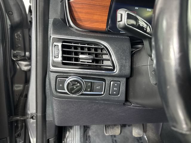 Used 2021 Lincoln Navigator Reserve AWD/4WD image 15