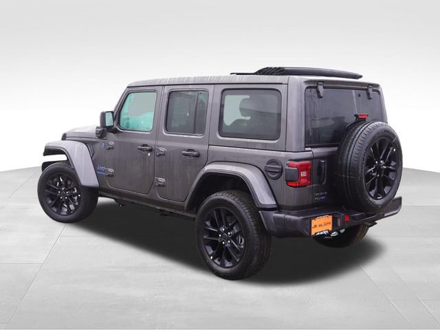 Certified 2025 Jeep Wrangler Unlimited Sahara w/ Safety Group AWD/4WD image 8