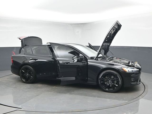 Used 2023 Volvo S60 B5 Plus w/ Climate Package image 53