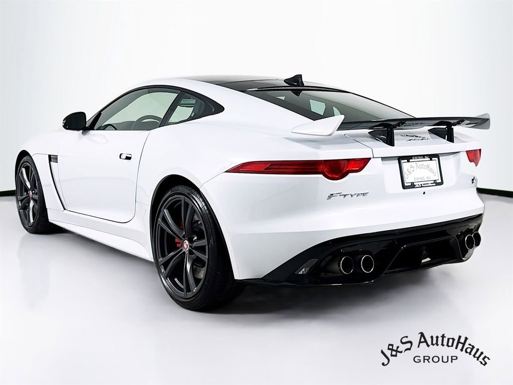 Used 2017 Jaguar F-TYPE SVR image 5