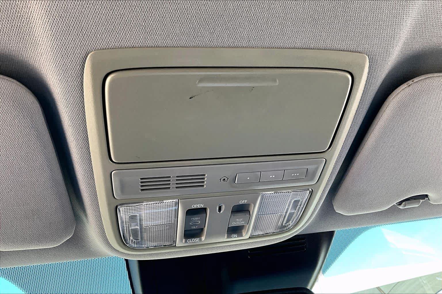 Used 2017 Honda CR-V EX-L image 31