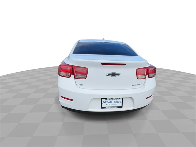 Used 2016 Chevrolet Malibu LT w/ Power Convenience Package image 7