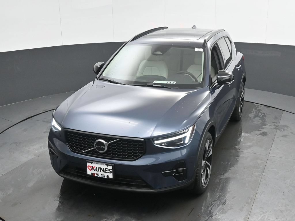 New 2026 Volvo XC40 B5 Ultra w/ Climate Package AWD/4WD image 29