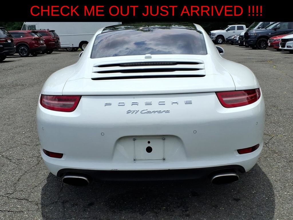Used 2014 Porsche 911 Carrera RWD image 5
