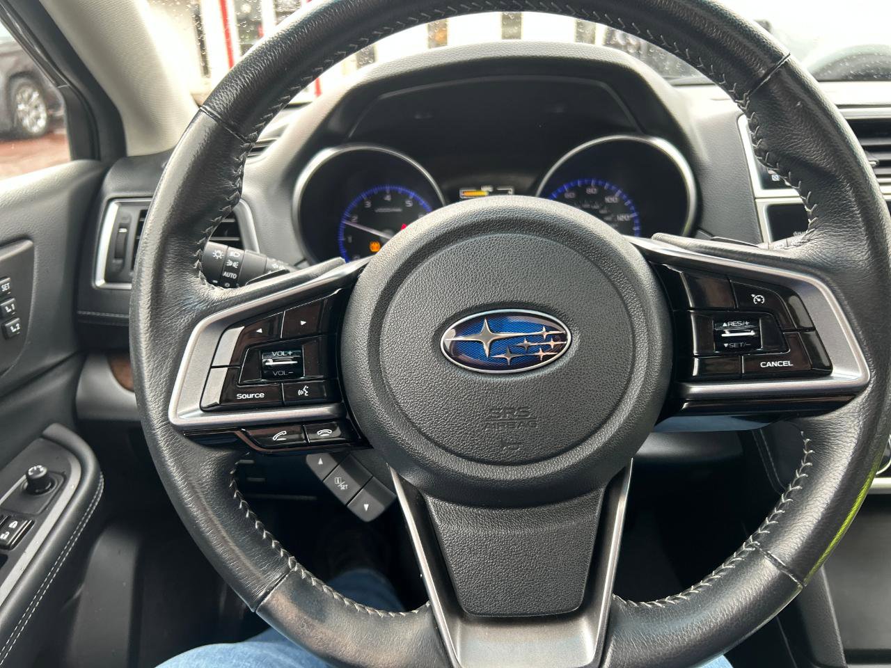 Used 2018 Subaru Outback 2.5i Limited image 8