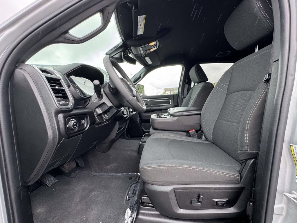 Used 2026 RAM 2500 Big Horn AWD/4WD image 13