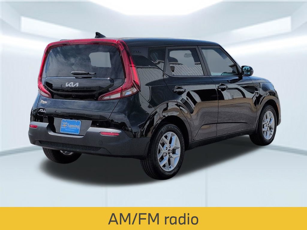 Used 2022 Kia Soul LX w/ Technology Package image 6