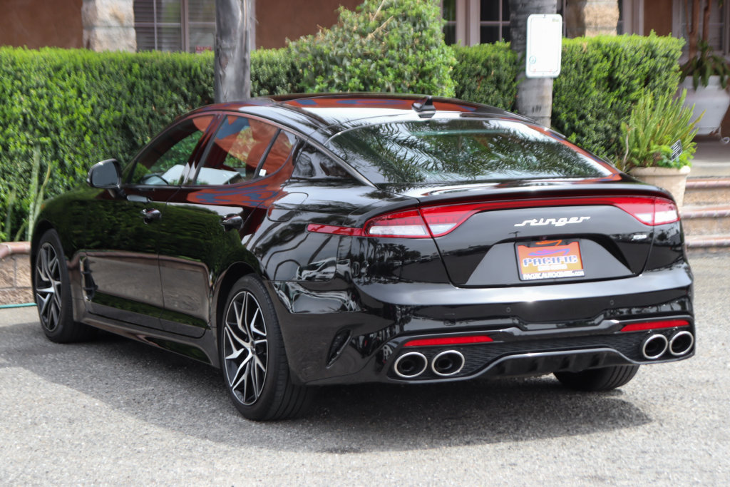 Used 2023 Kia Stinger GT-Line w/ Sun & Sound Package RWD image 6