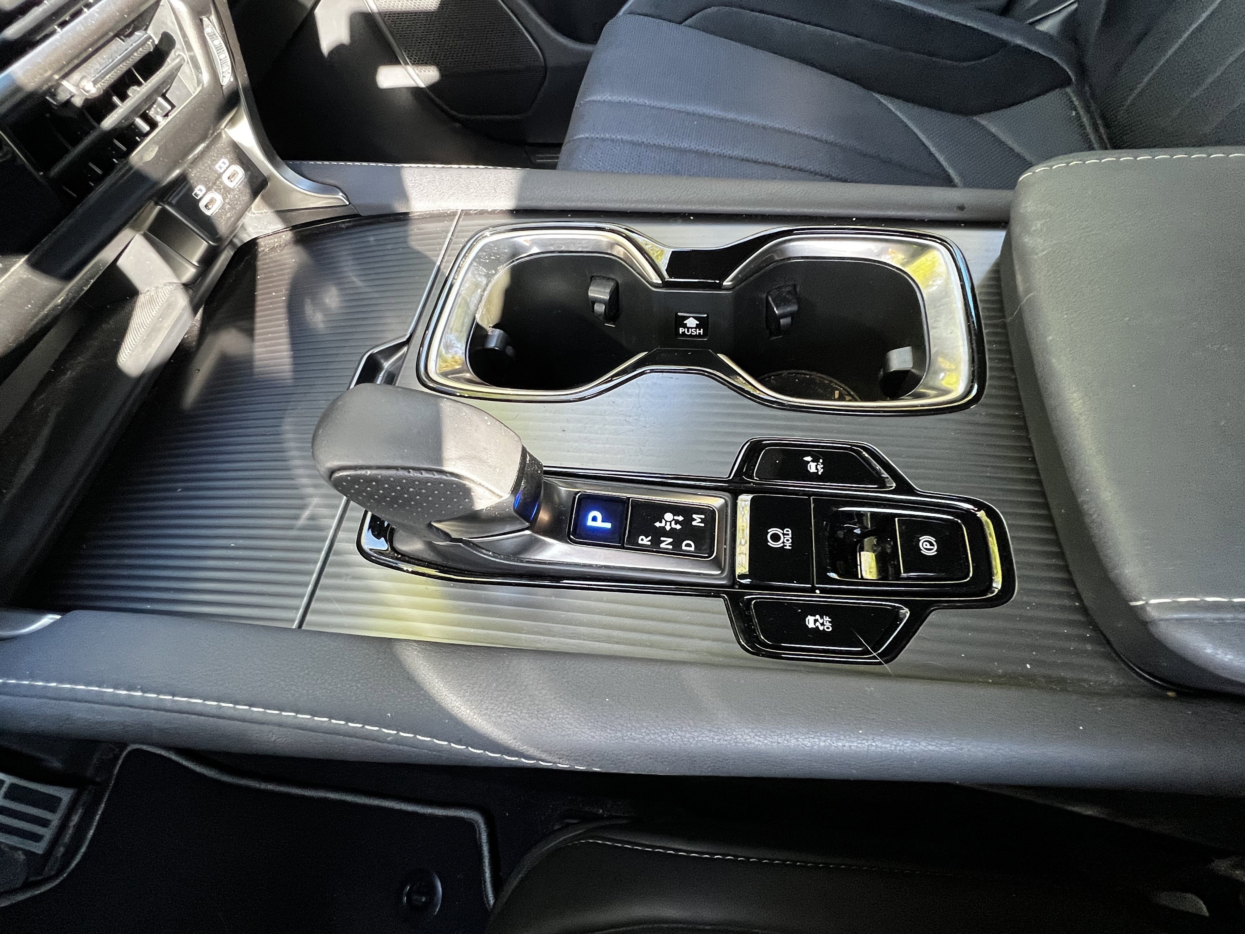 Used 2023 Lexus RX 500h F Sport w/ Cold Area Package image 27