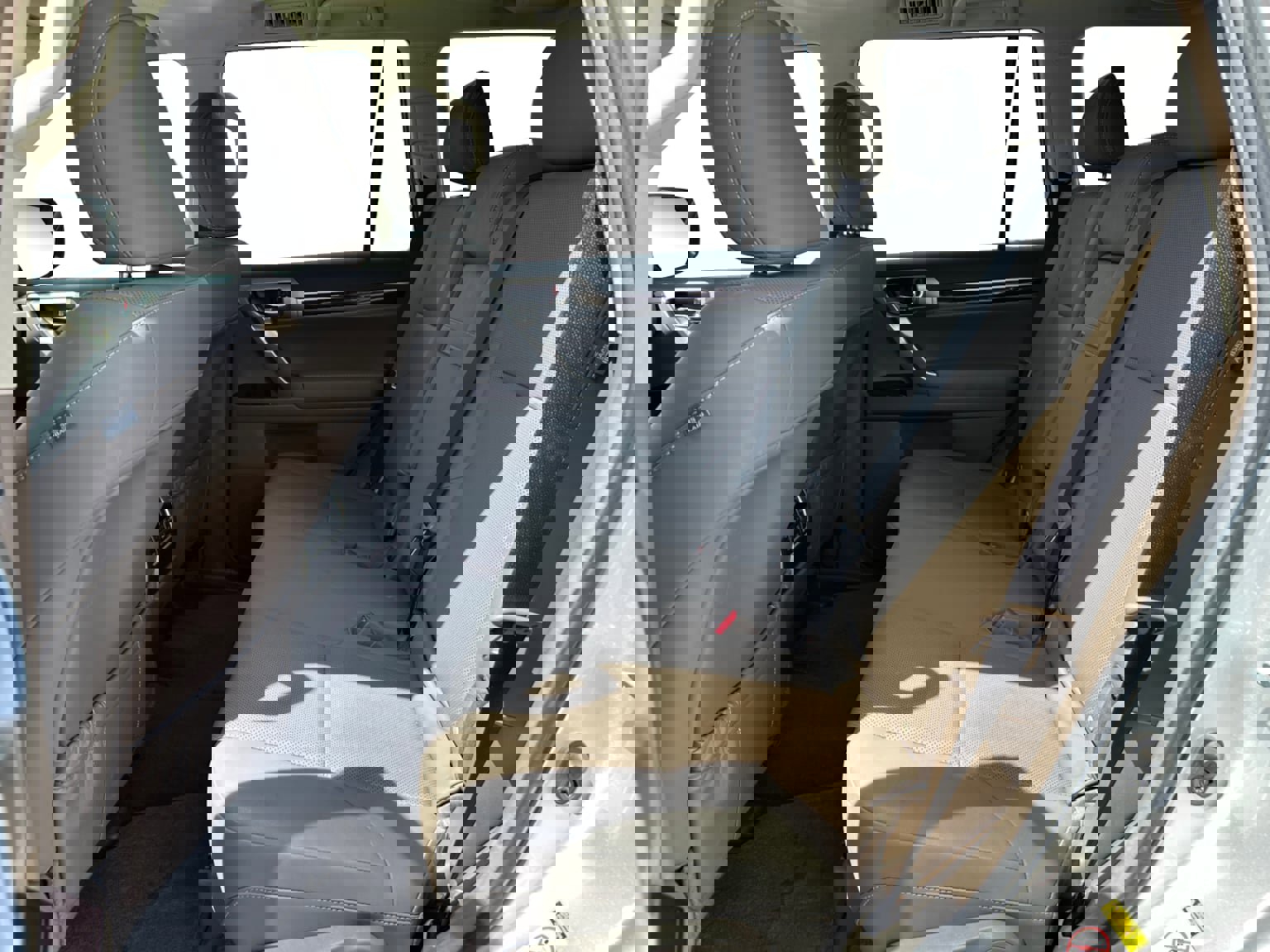 Used 2019 Lexus GX 460 Premium image 16