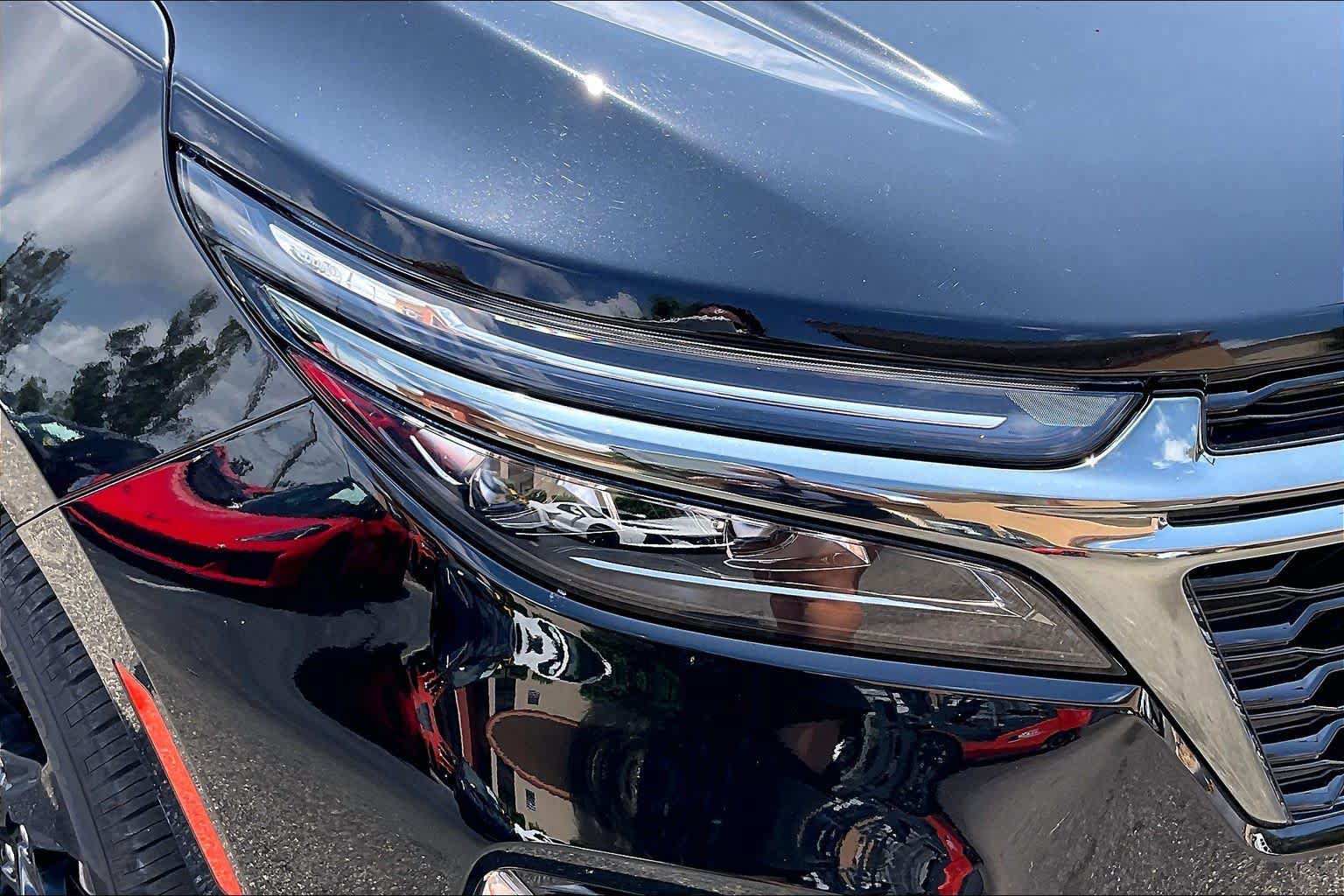 Used 2023 Chevrolet Equinox Premier w/ Redline Edition FWD image 27