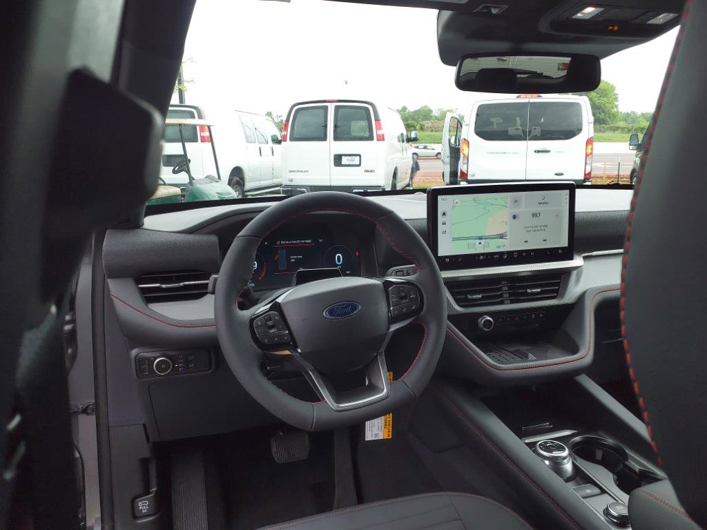 New 2025 Ford Explorer ST-Line w/ Premium Package image 15