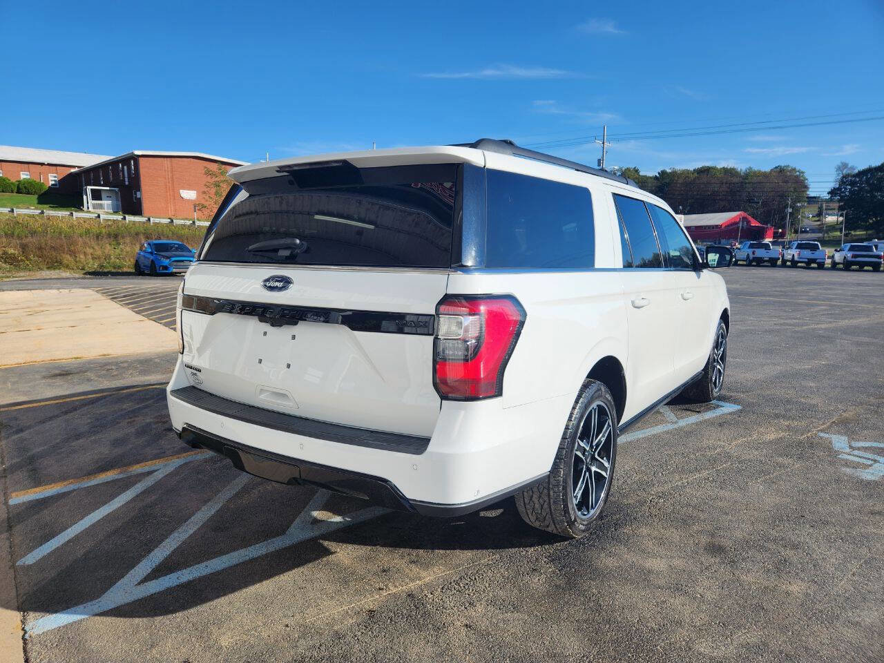 Used 2021 Ford Expedition Max Limited w/ Equipment Group 303A image 7