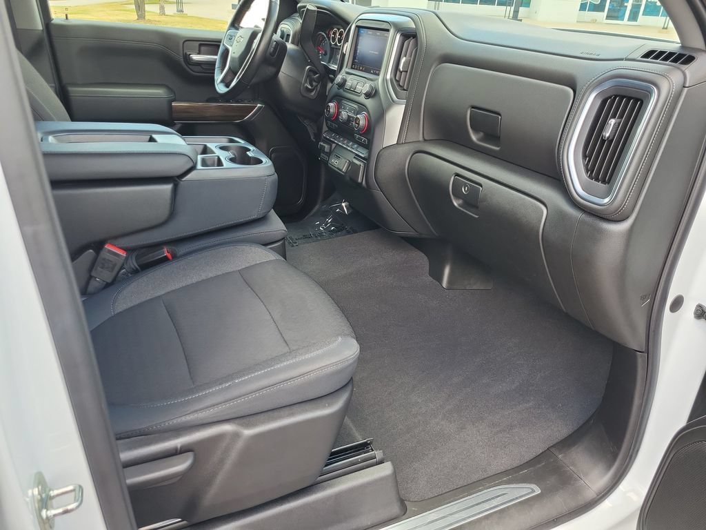Used 2019 Chevrolet Silverado 1500 LT w/ All-Star Edition AWD/4WD image 21