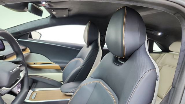 Used 2024 Lucid Air Pure RWD image 32