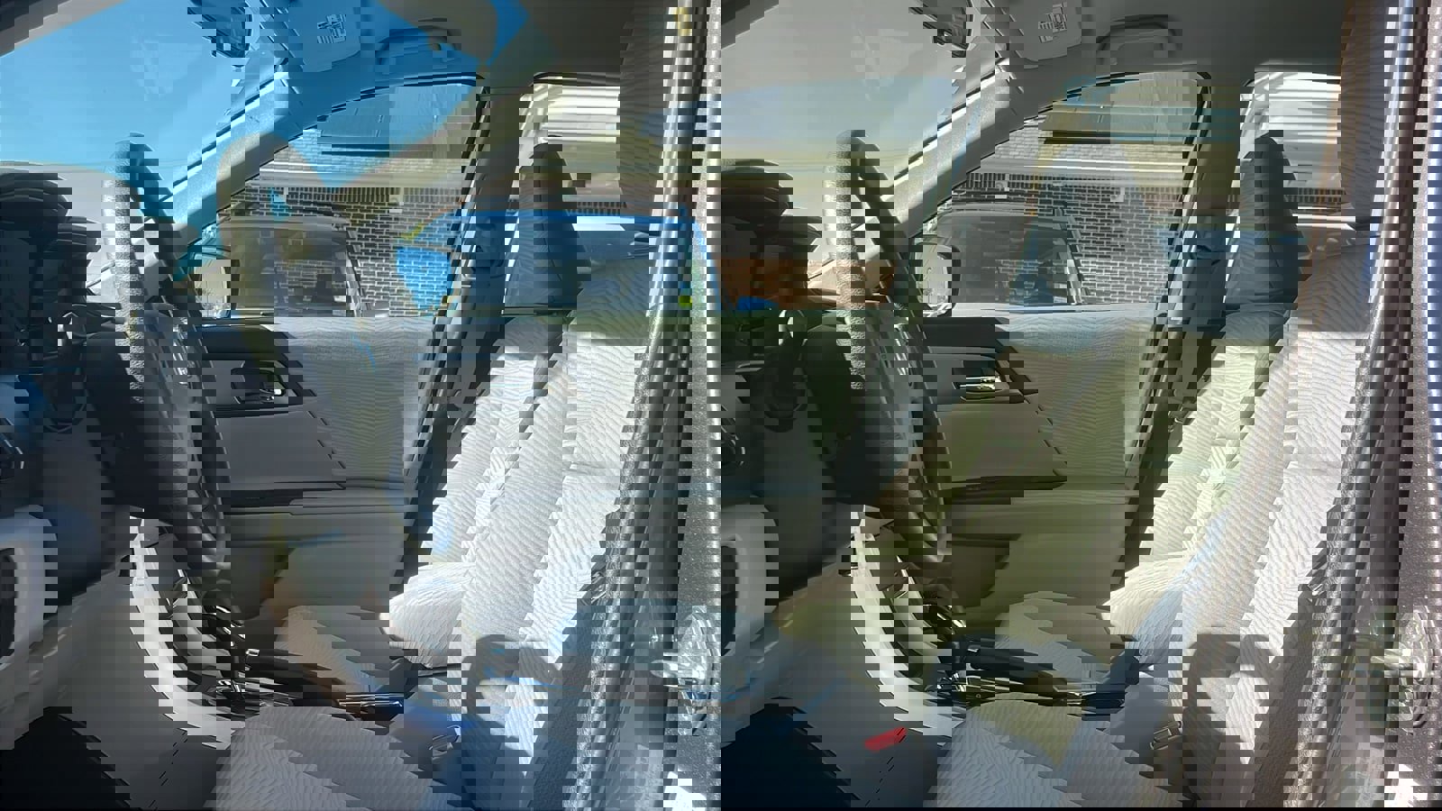 Used 2015 Honda Accord LX image 12