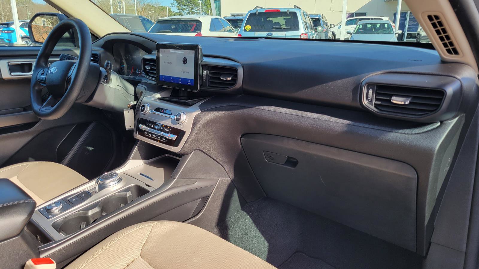 Used 2022 Ford Explorer Base image 37