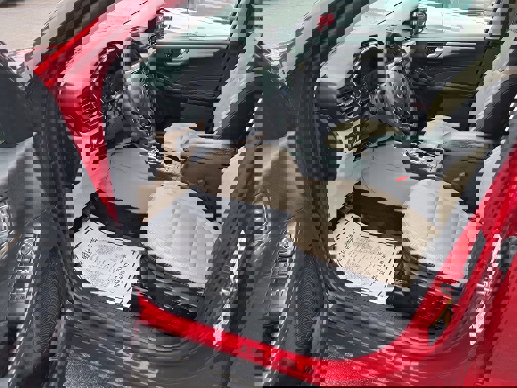 Certified 2022 Ford Escape SEL image 8