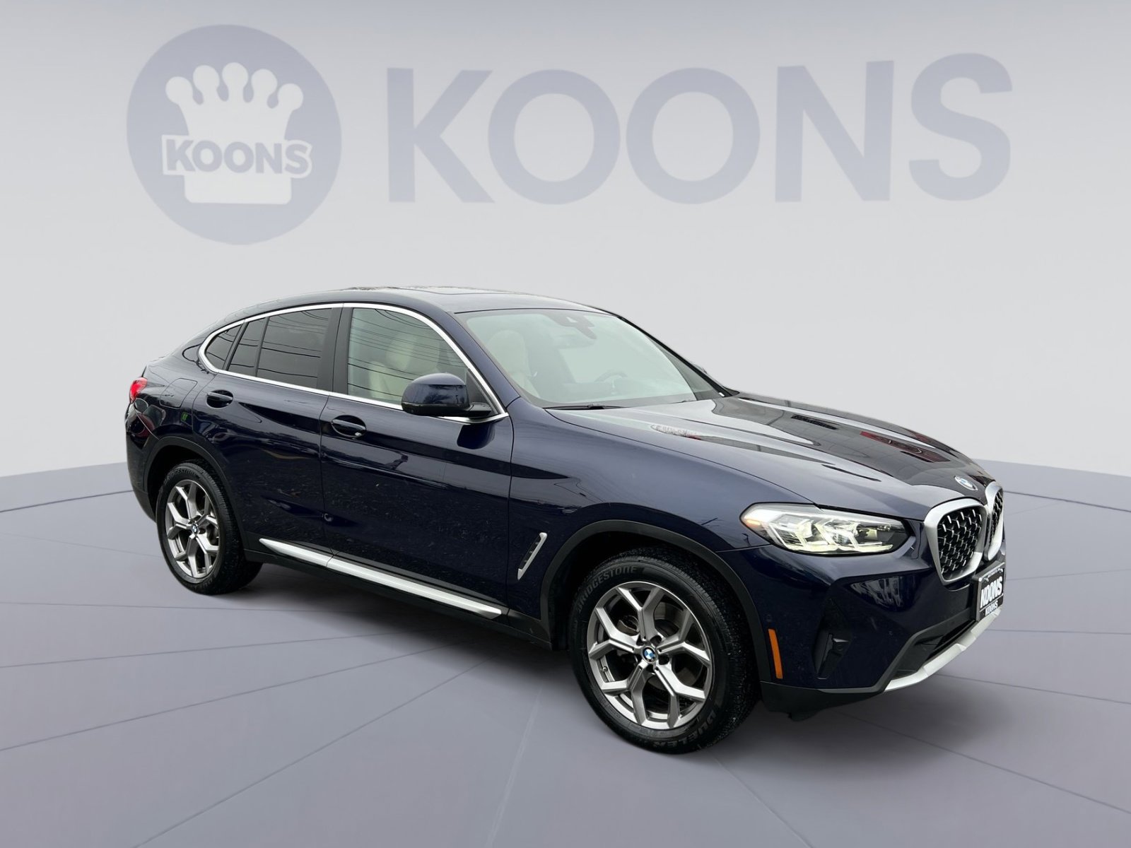 Used 2023 BMW X4 xDrive30i w/ Premium Package image 10