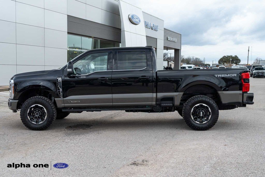 New 2026 Ford F250 King Ranch w/ Tremor Off-Road Package image 10