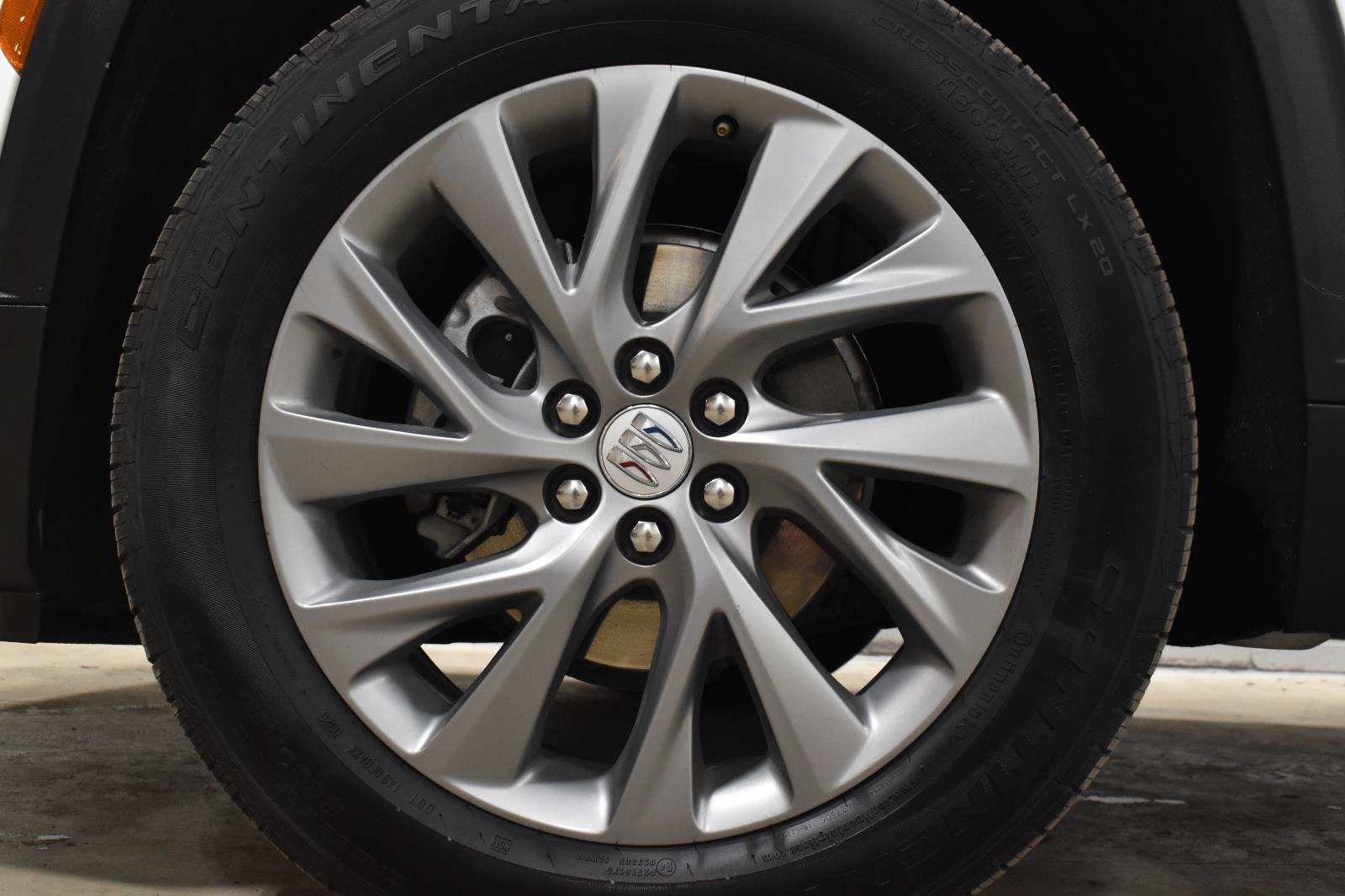 Used 2025 Buick Enclave Preferred image 36