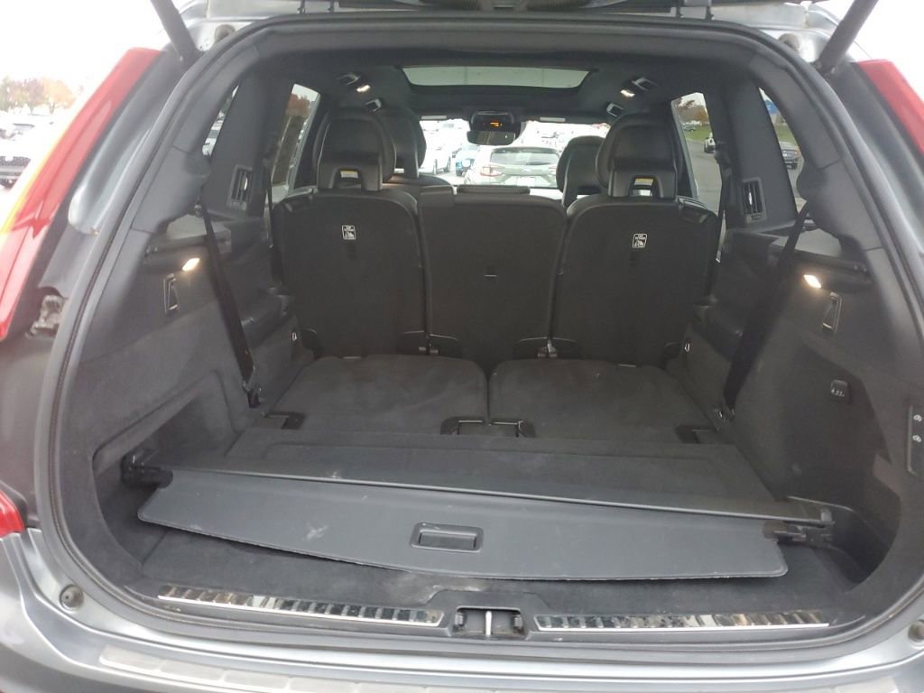 Used 2016 Volvo XC90 T6 R-Design w/ Vision Package image 28