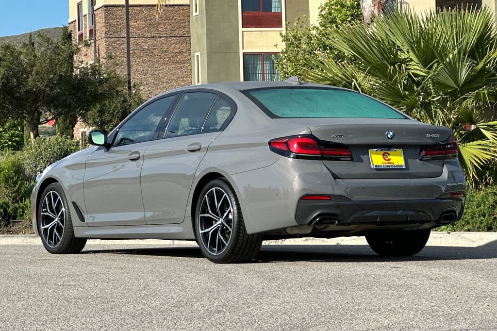 Used 2022 BMW 540i xDrive w/ M Sport Package AWD/4WD image 5