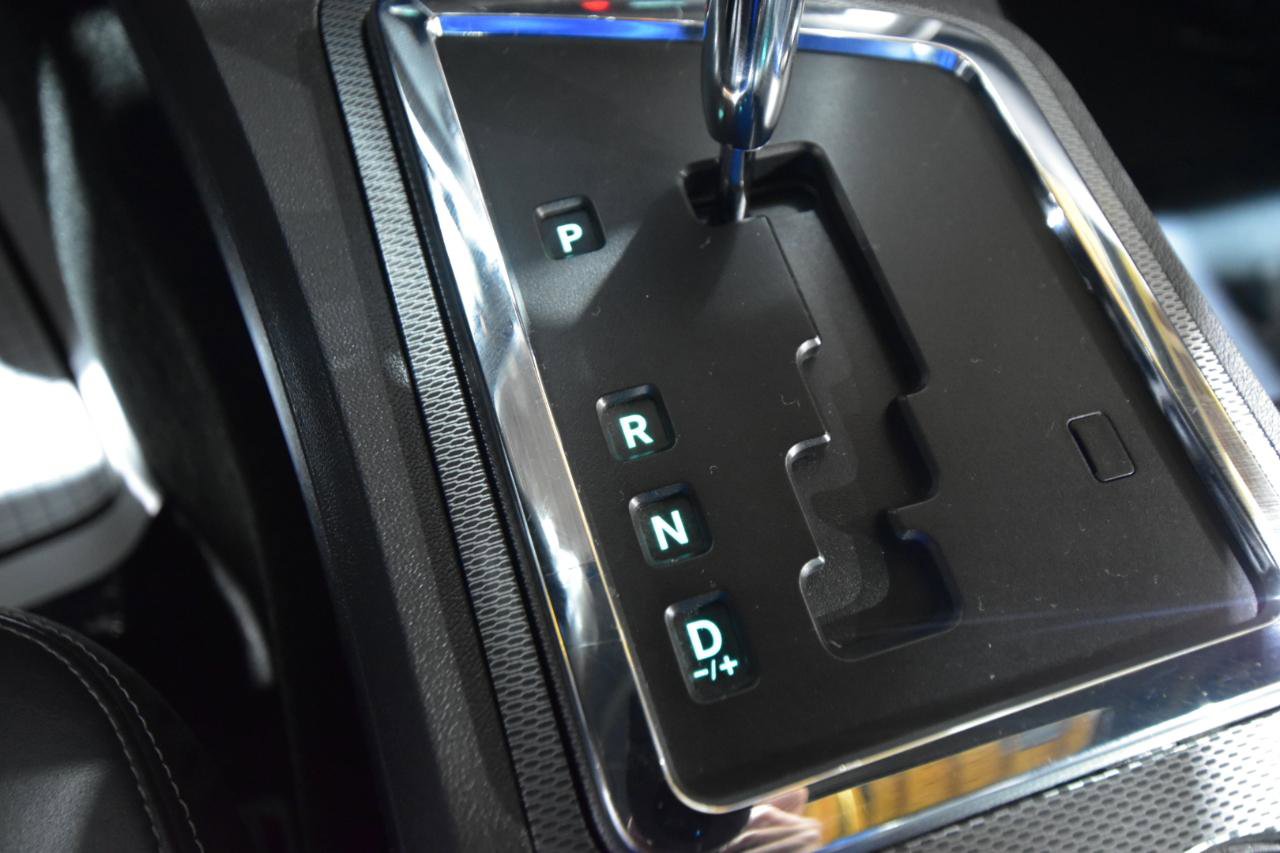 Used 2012 Dodge Challenger R/T image 31