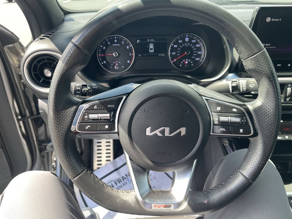 Used 2022 Kia Forte GT-Line w/ GT-Line Technology Package FWD image 17