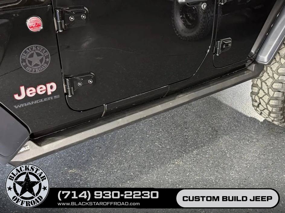 Used 2025 Jeep Wrangler Unlimited Rubicon AWD/4WD image 6