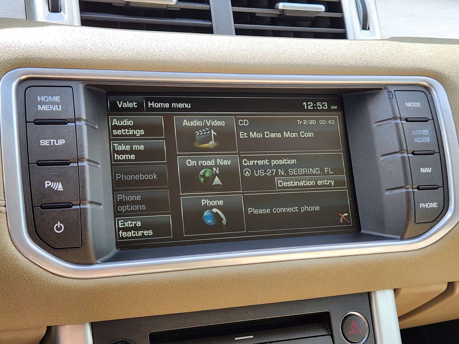 Used 2015 Land Rover Range Rover Evoque Pure Plus image 17