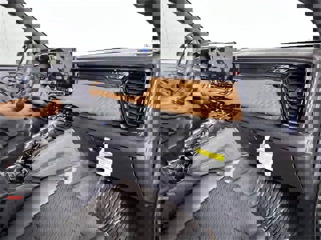 New 2026 GMC Canyon AT4 w/ Technology Plus Package image 30