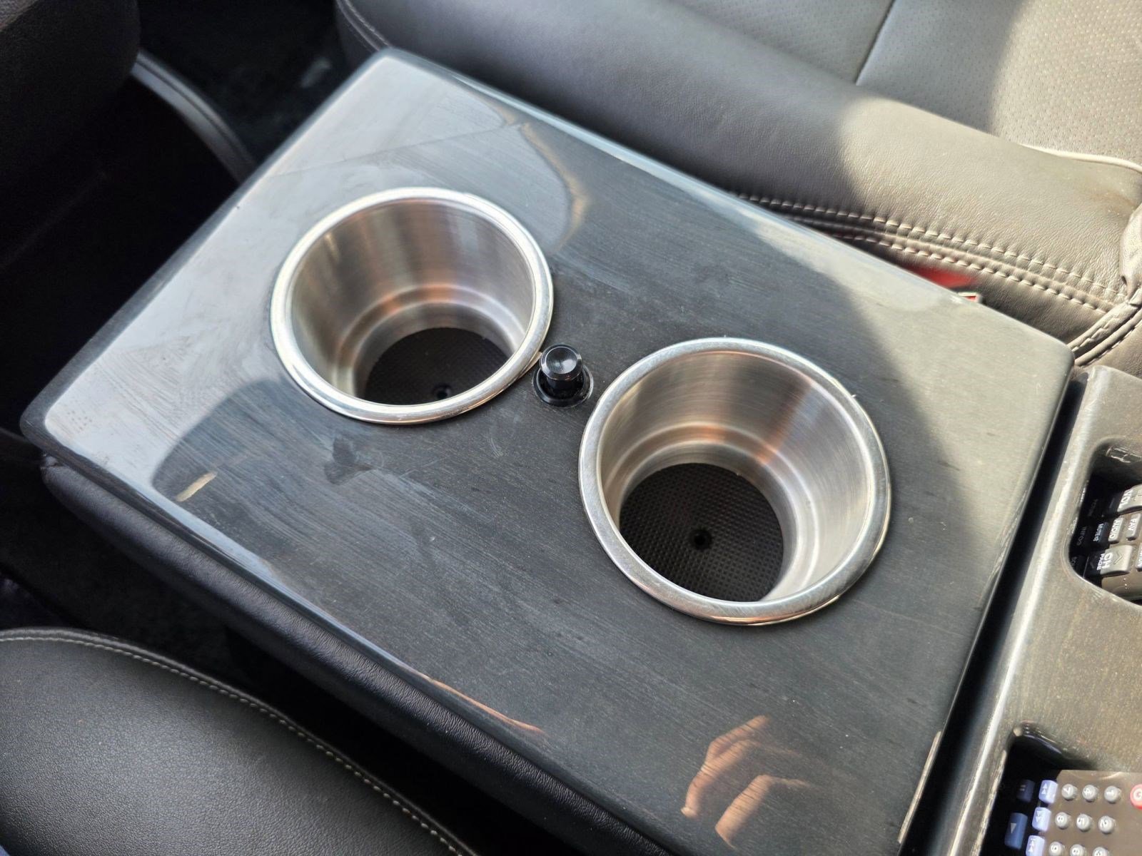 Used 2018 Mercedes-Benz Metris Passenger image 33