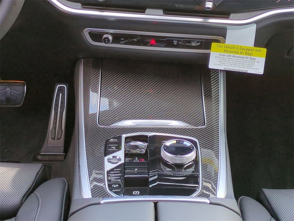 New 2026 BMW X5 M60i image 17