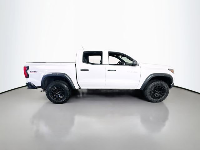 New 2025 Chevrolet Colorado Trail Boss w/ Off-Road Front Bumper Package AWD/4WD image 38