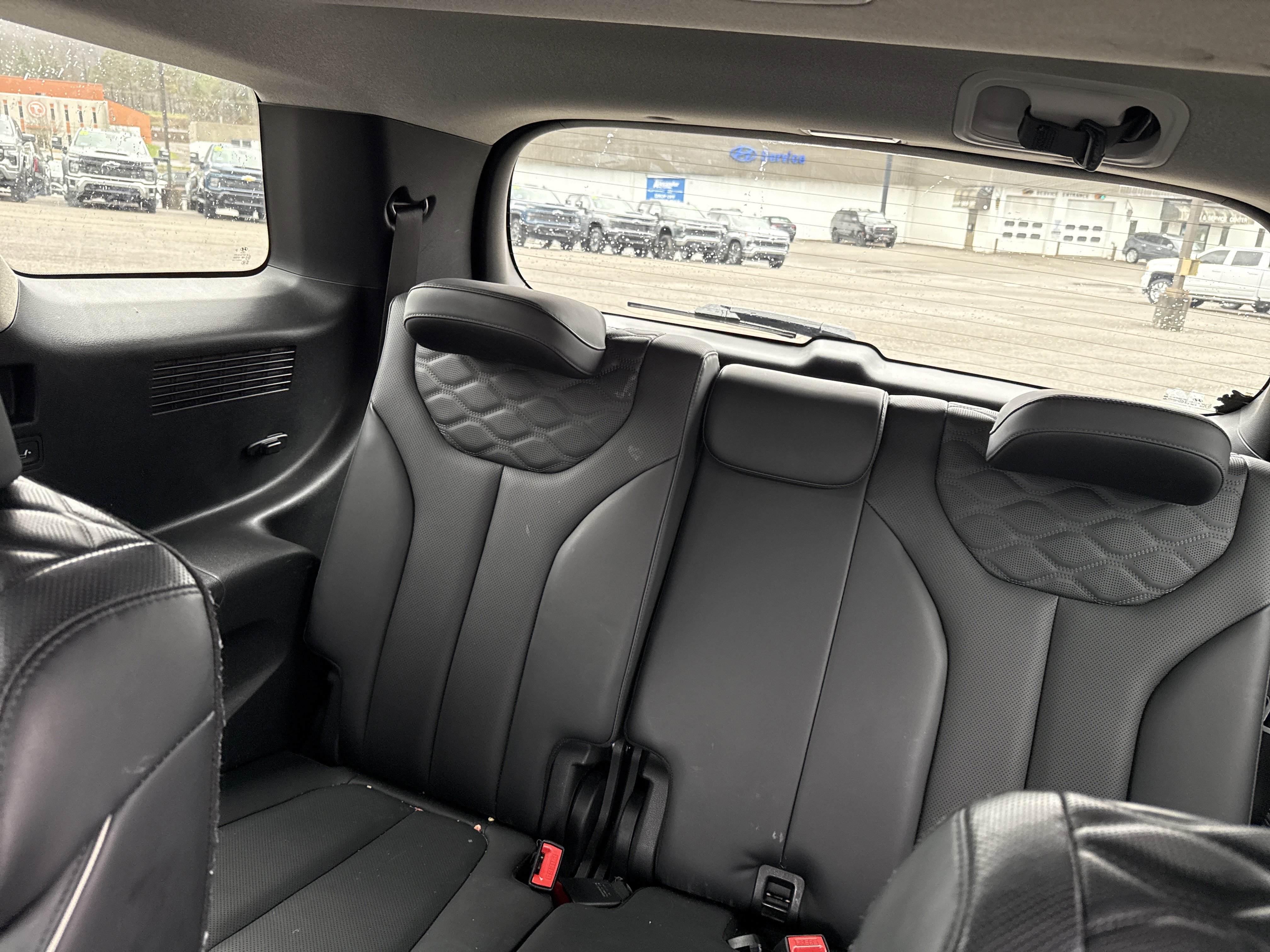 Used 2022 Hyundai Palisade Limited AWD/4WD image 13