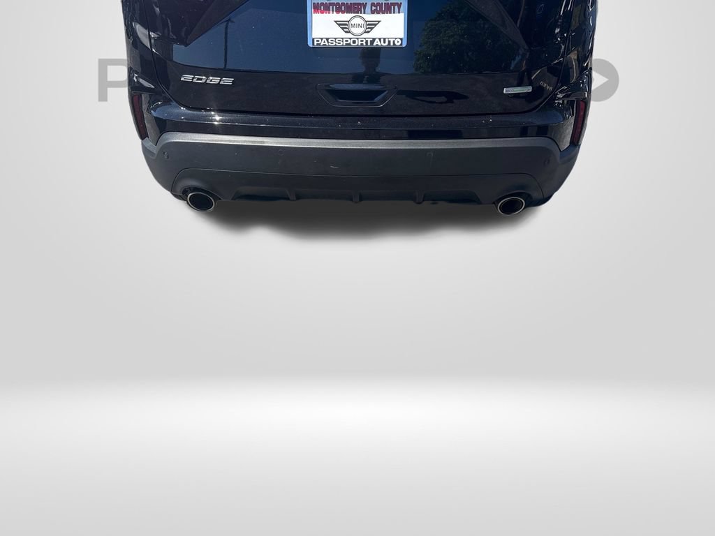 Used 2020 Ford Edge SE FWD image 23