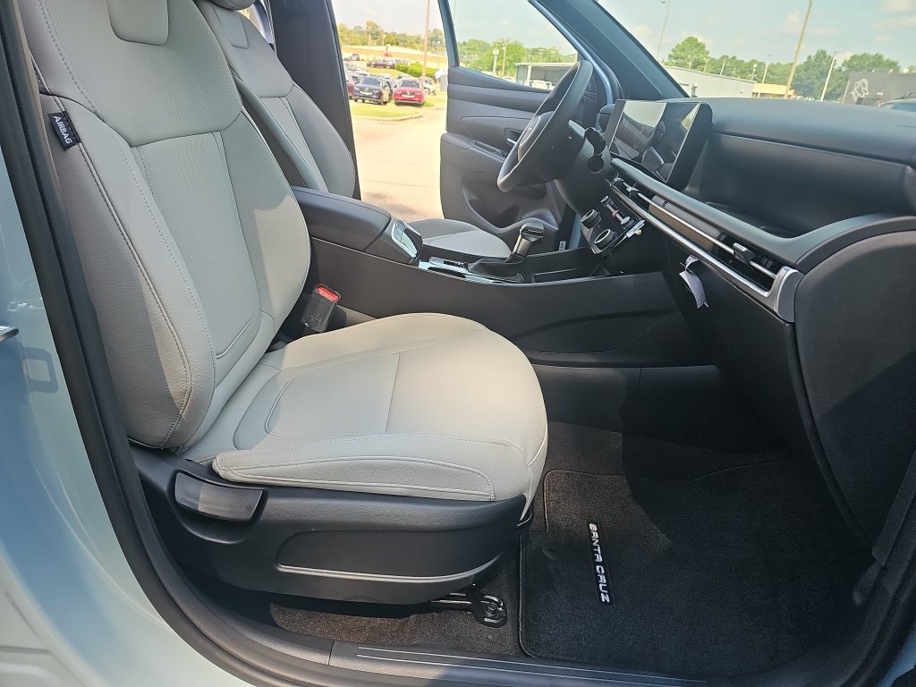 New 2026 Hyundai Santa Cruz SEL FWD image 10