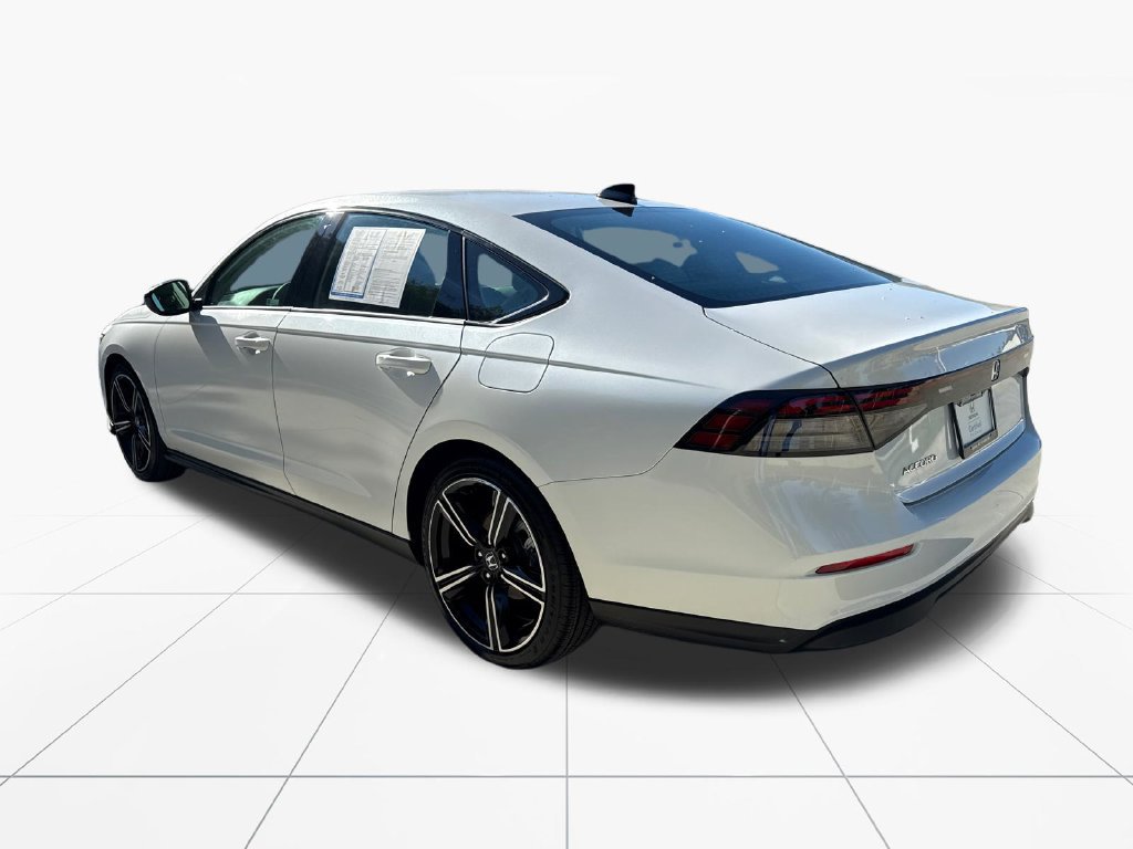 Certified 2026 Honda Accord SE image 6